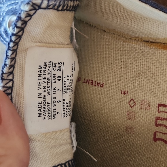 Vintage Converse slip ons - Picture 4 of 4